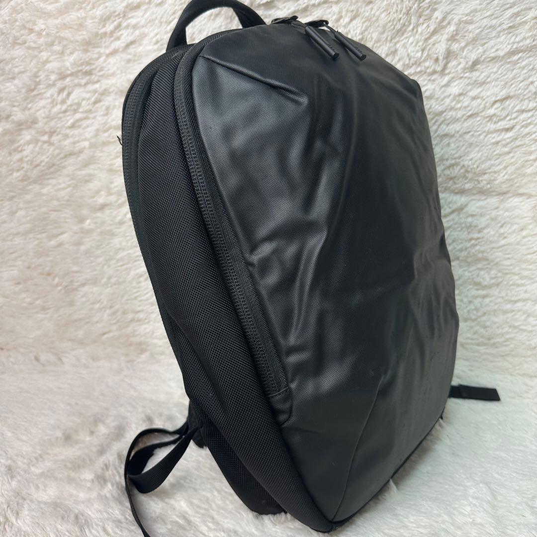 肉弾 様用美品！Aer Day Pack 2 A4収納 PC保護パット付