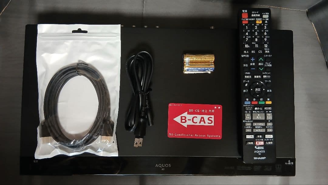 500GB シャープ AQUOS BDレコーダー☆BD-W580☆リモコン付