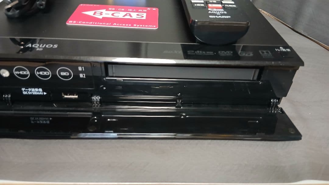 500GB シャープ AQUOS BDレコーダー☆BD-W580☆リモコン付