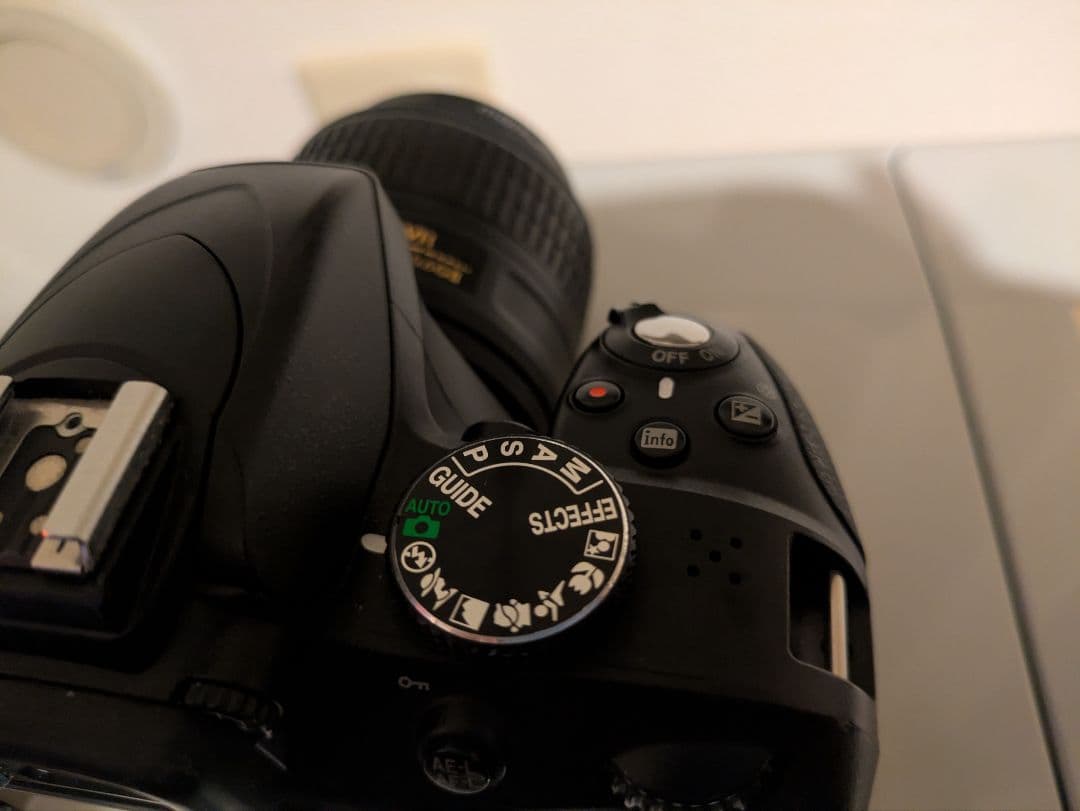 Nikon D3300 ドライボックスも付属します