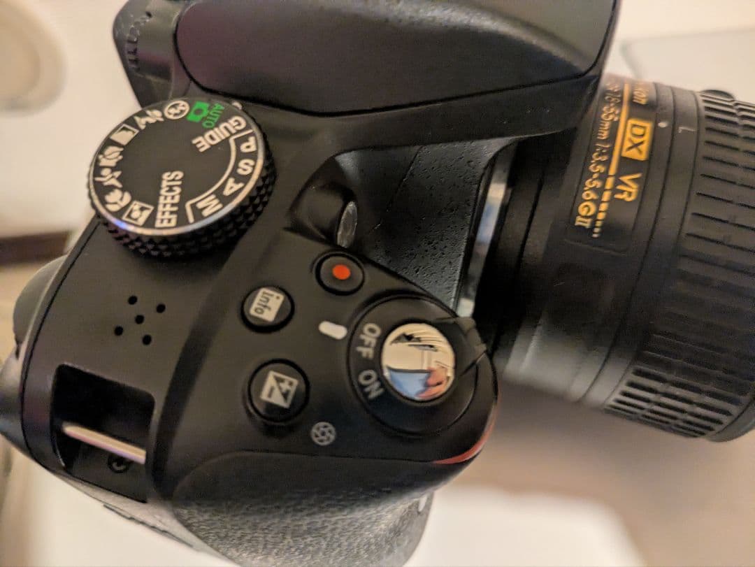 Nikon D3300 ドライボックスも付属します