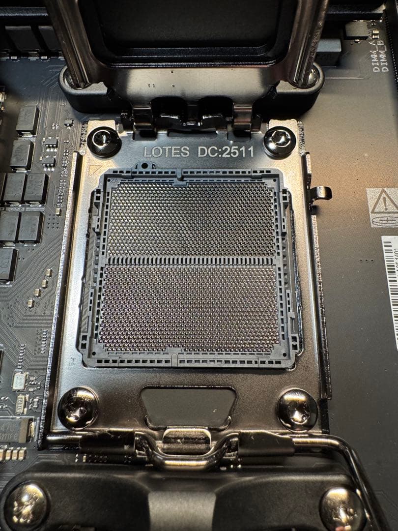 ASUS ROG CROSSHAIR X870E APEX マザーボード