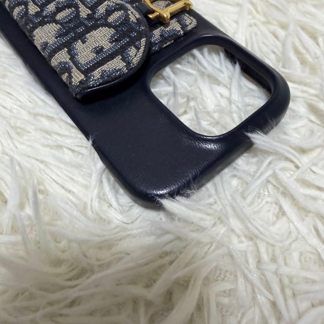Christian Dior iPhone15por スマホケース　サドル