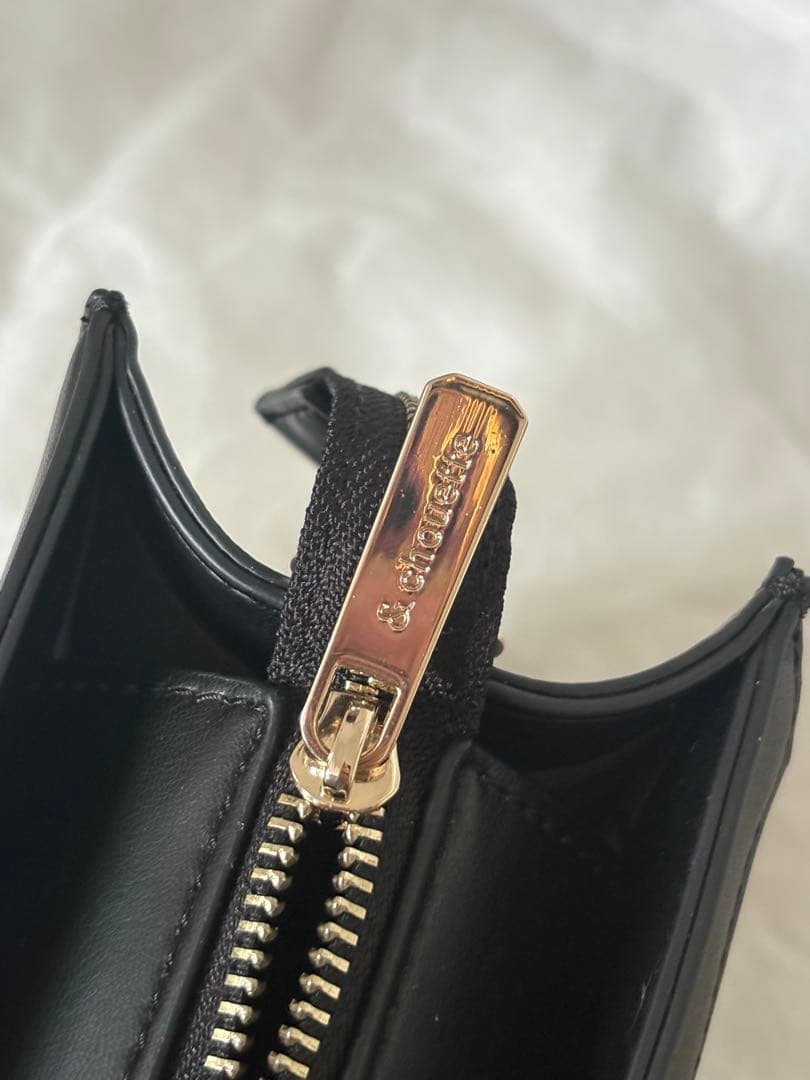 &chouette キルティングスクエアバッグ