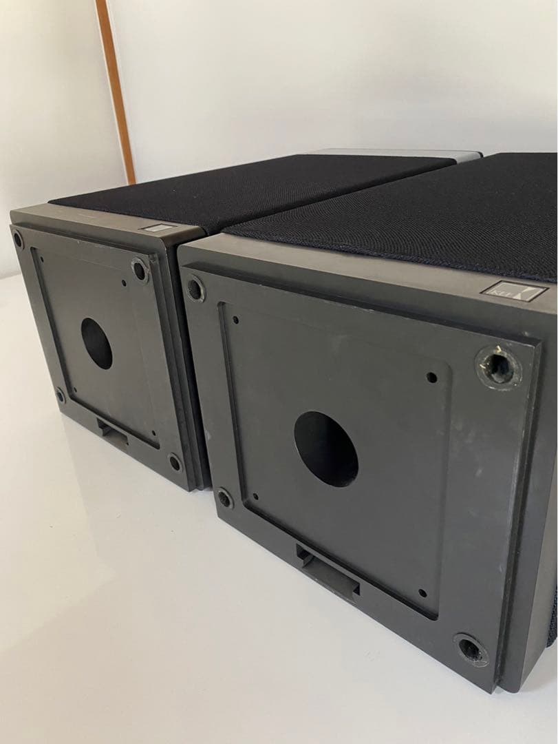 KEF 303 スピーカー