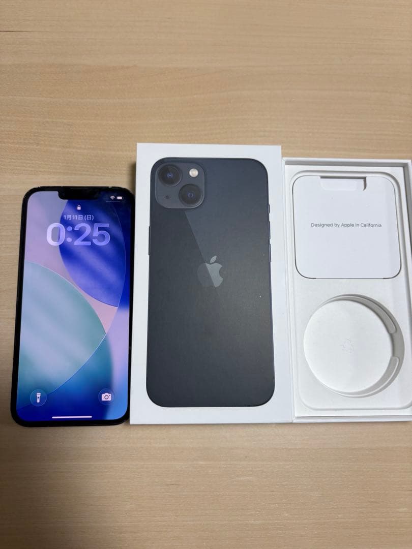 Apple iPhone 13 ミッドナイト本体バッテリー残量83% 箱付き