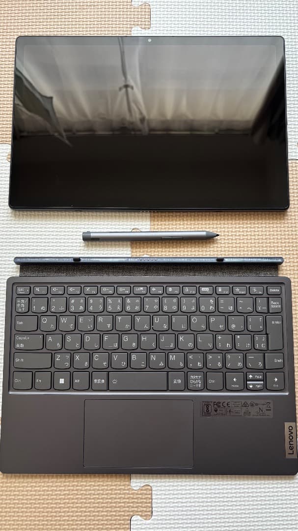 Windowsタブレット本体 Lenovo IdeaPad Duet 5 12IAU17 - Windows