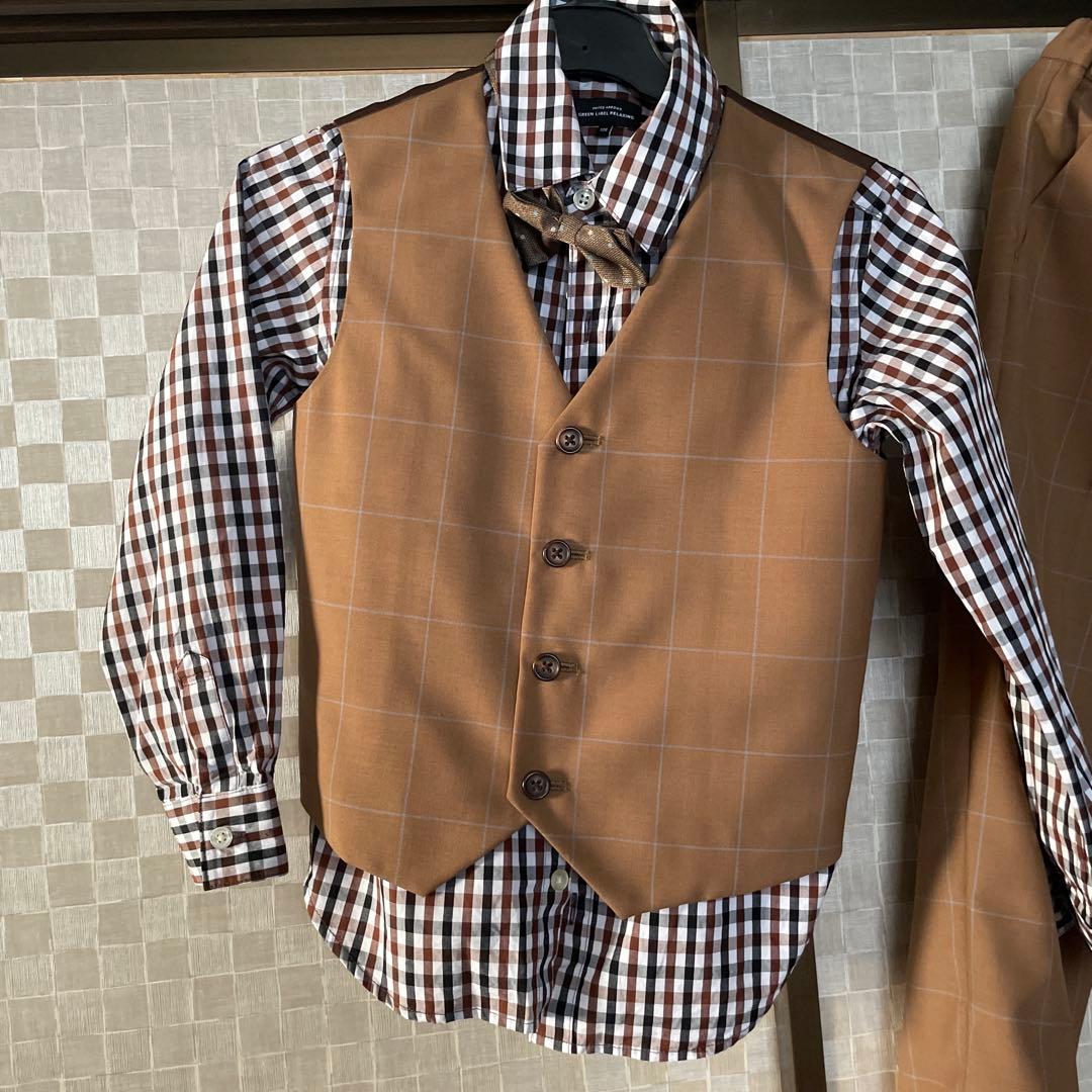 ブラウン フォーマルスーツ チェック柄シャツ付き
