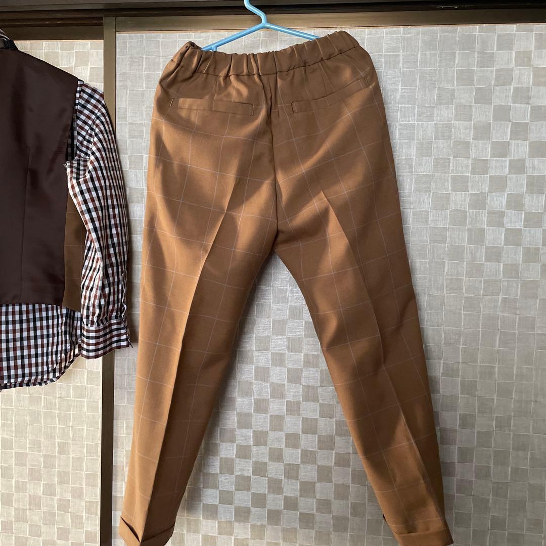 ブラウン フォーマルスーツ チェック柄シャツ付き