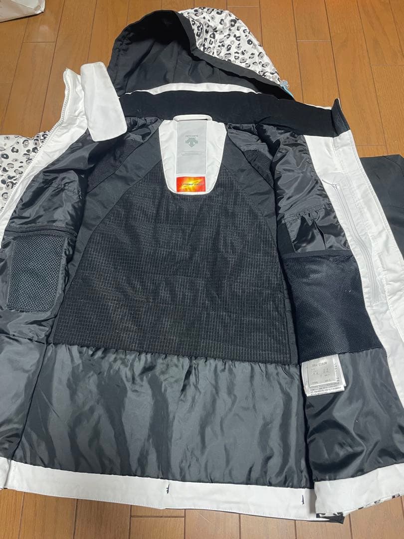 スキーウェア上下セット デサント DESCENTE レディース Lサイズ