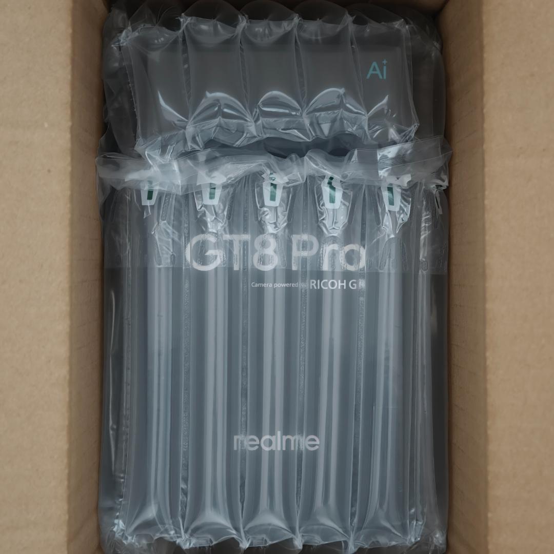 【新品未開封】Realme GT 8 Pro 12GB/512GB 中国版