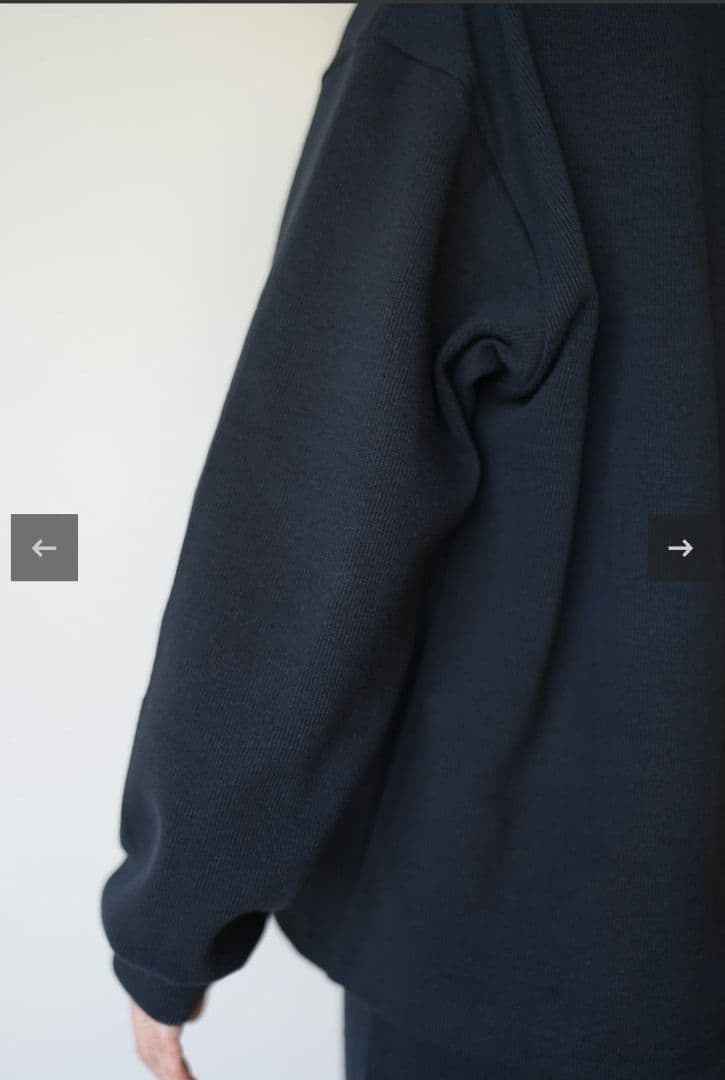 MOON TREE PLANET long T 黒