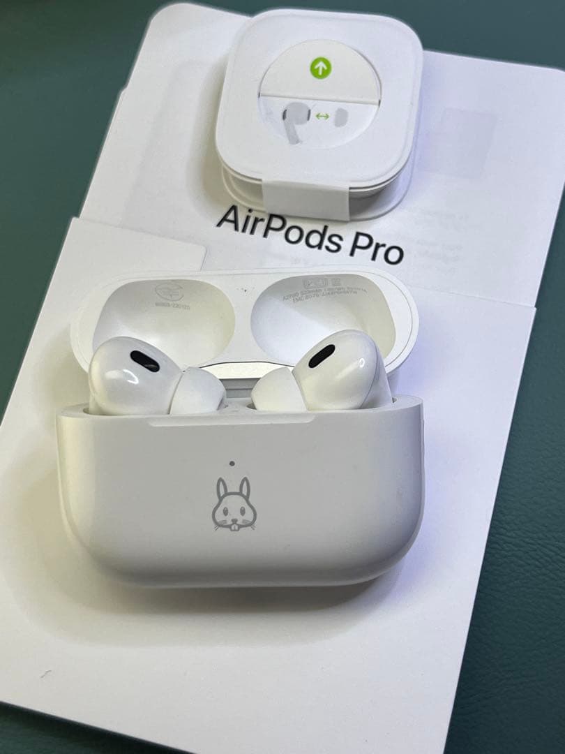 Apple AirPods pro第2世代イヤホンセット正規品動作品美品