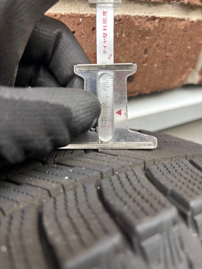 evian165/65/14 ブリヂストン　ブリザックVRX3スタッドレス