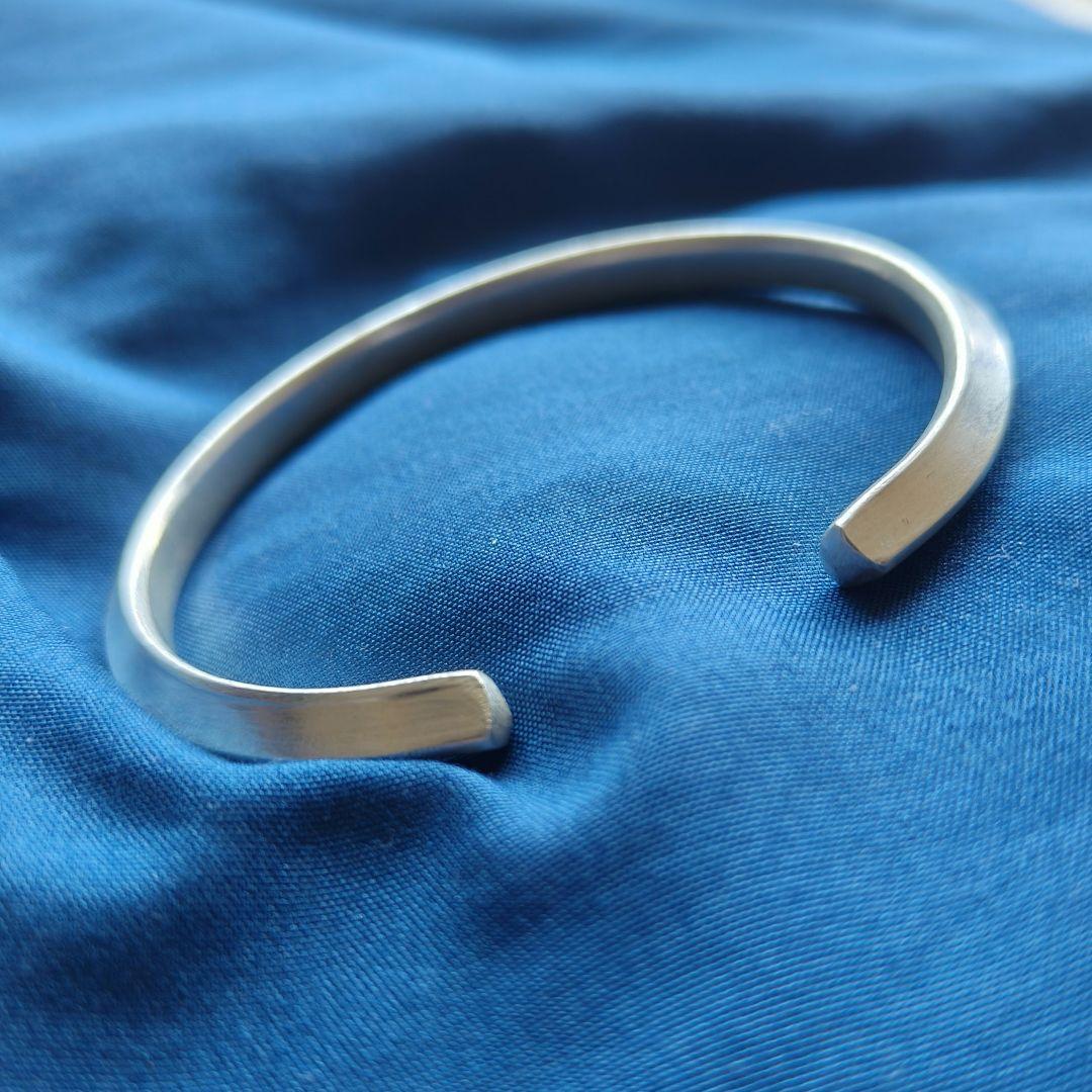 yks3【新品現地買付】カレンシルバー バングル/シンプル/高純度/重度