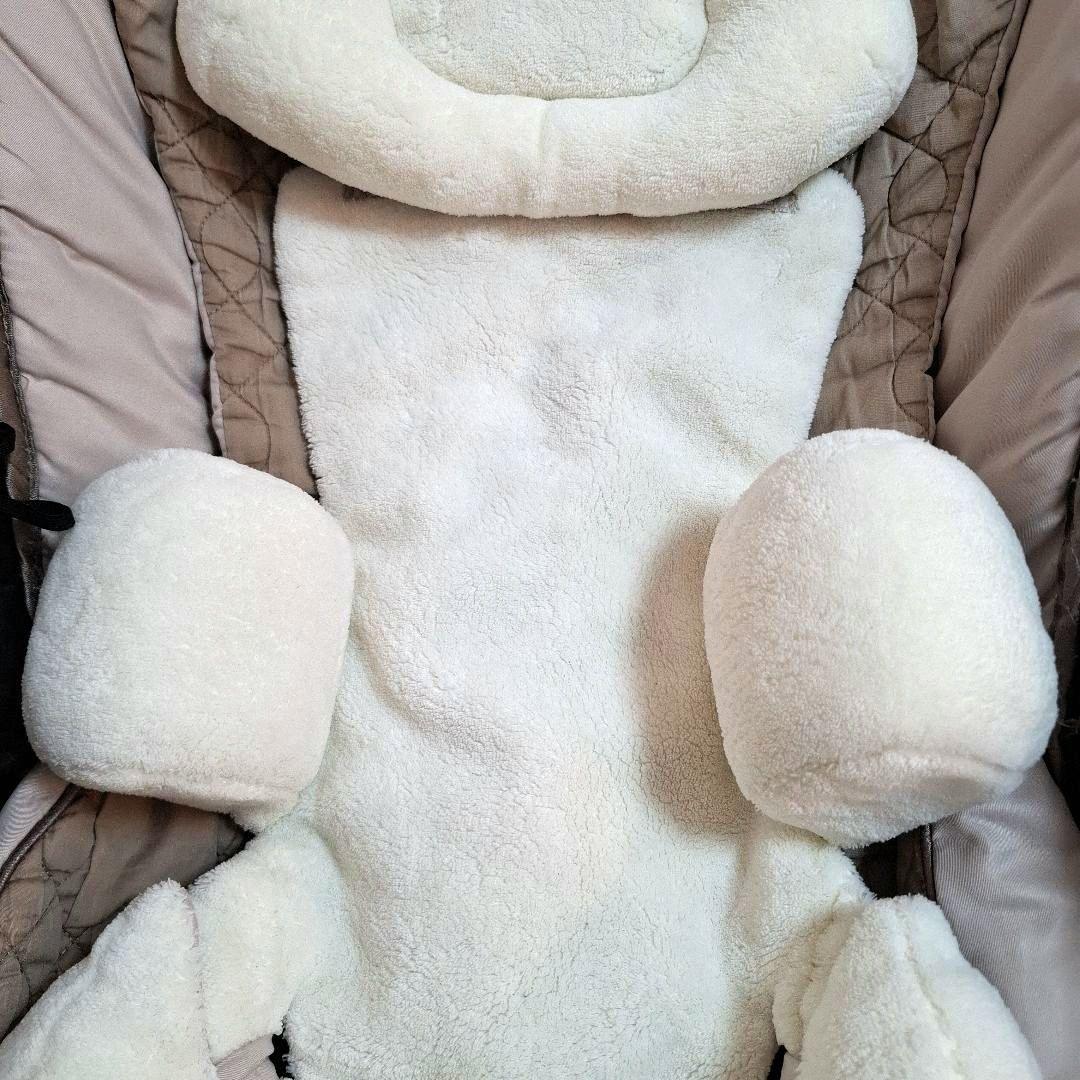 【美品】コンビ ネムリラ 電動ハイローチェア 抱っこプラス エッグショック