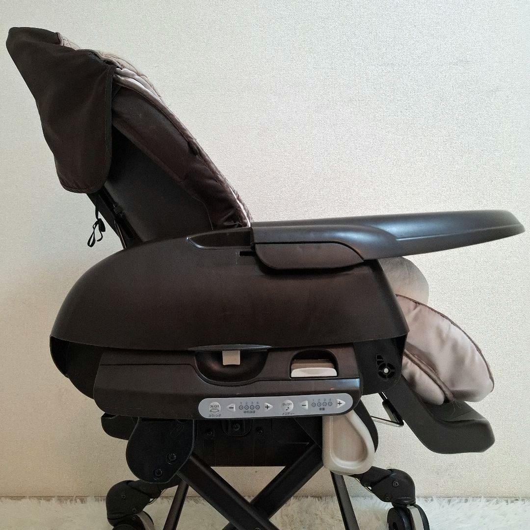 【美品】コンビ ネムリラ 電動ハイローチェア 抱っこプラス エッグショック