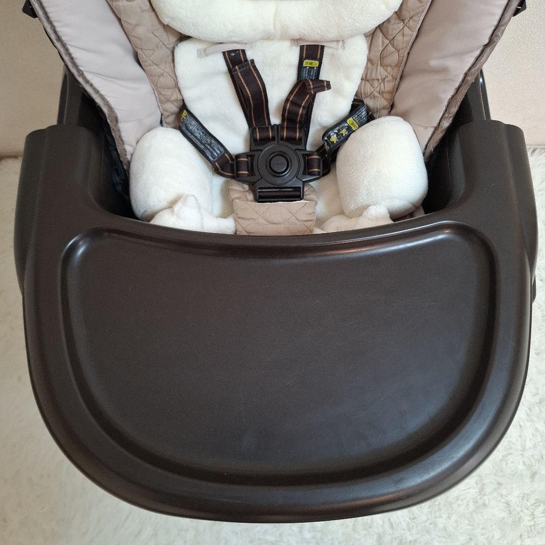 【美品】コンビ ネムリラ 電動ハイローチェア 抱っこプラス エッグショック