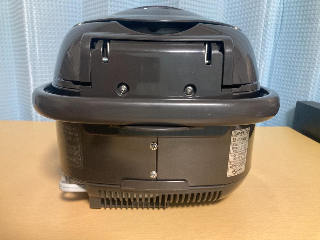 ★★2017年製 Zojirushi NP-VN10 炊飯器 5.5合★001