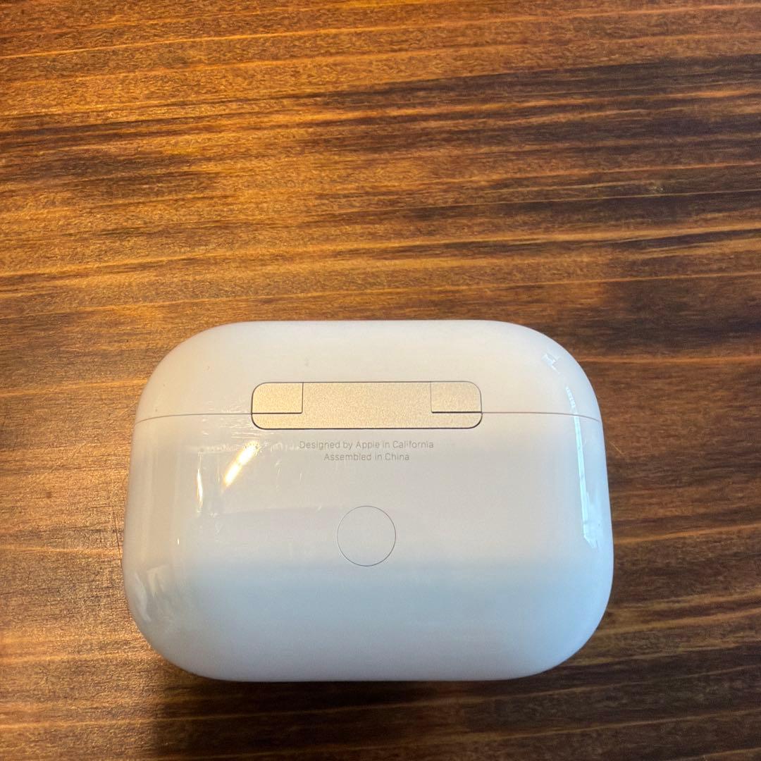 AirPods Pro 本体 第二世代　充電ケース付き
