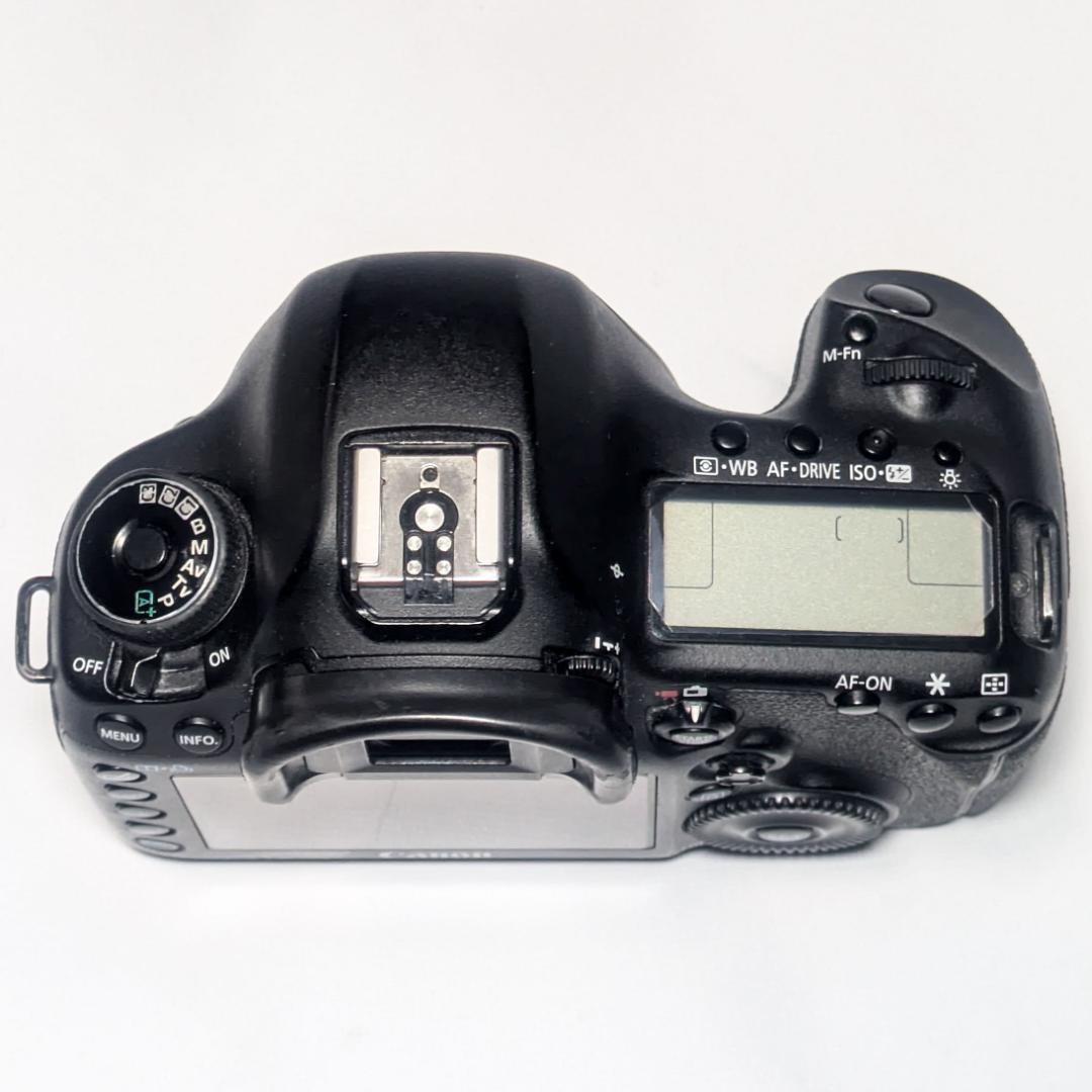 キャノン EOS 5D Mark Ⅲ &バッテリーグリップ BG-E11