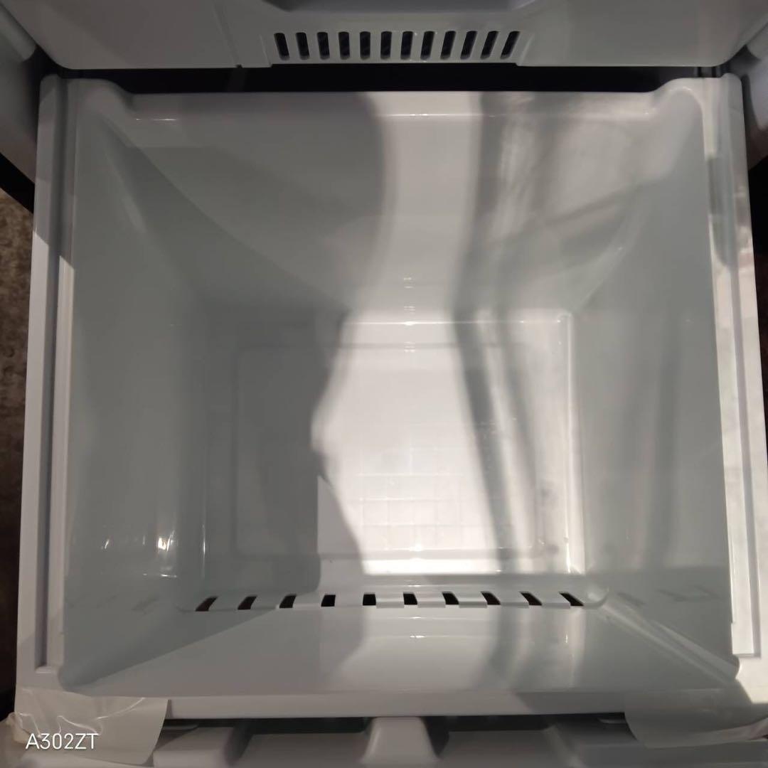 A252★2023年製★ハイセンス　冷蔵庫　黒　ブラック　自動霜取り　一人暮らし