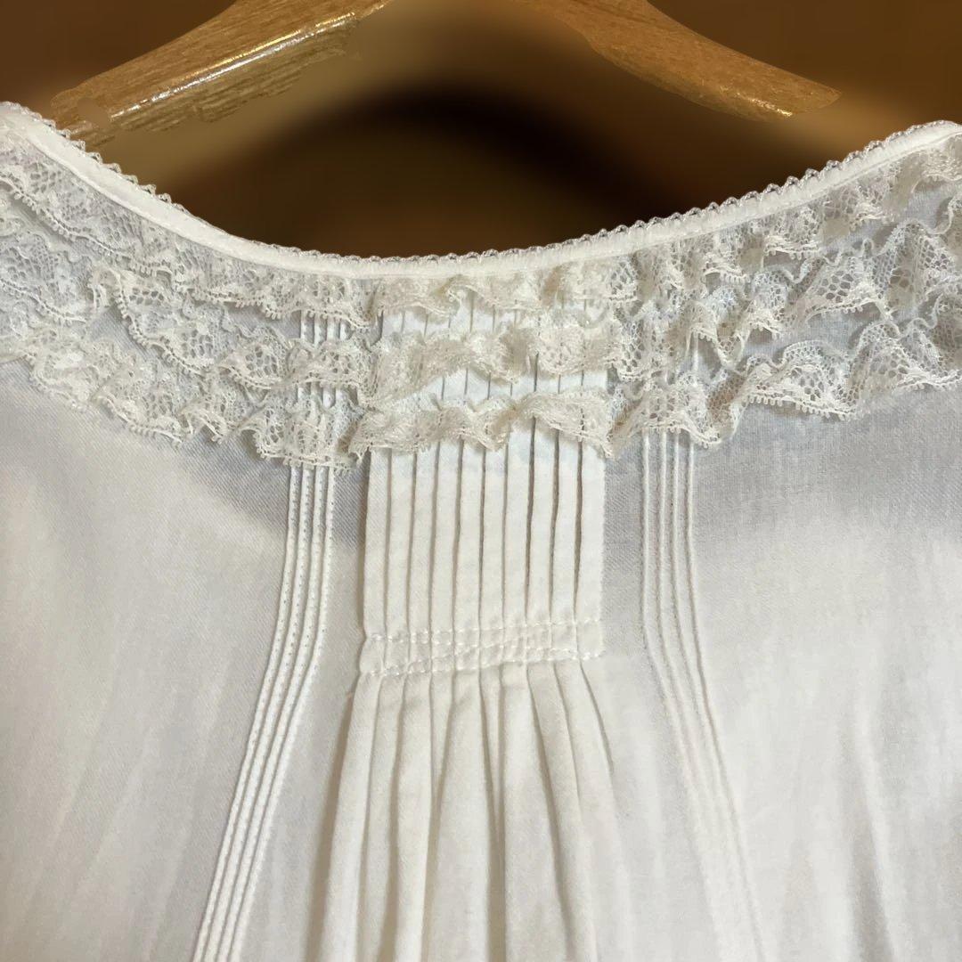 ピンクハウス　チュニック　ブラウス　ホワイト　ピンタック　レースフリル　長袖