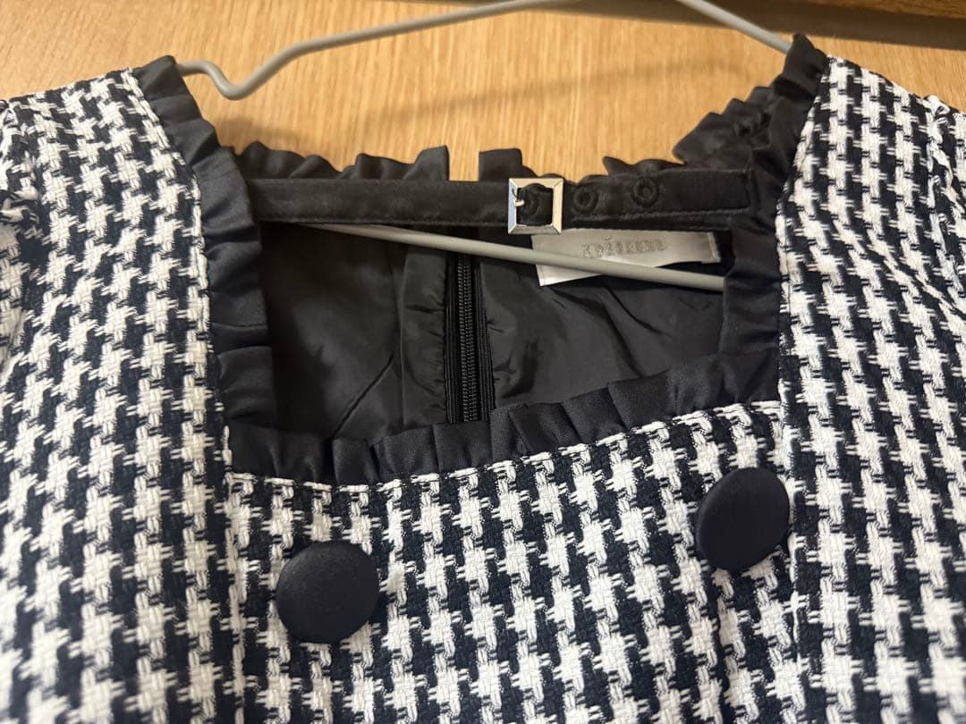 pium ピウム クロスベルトティアードワンピース