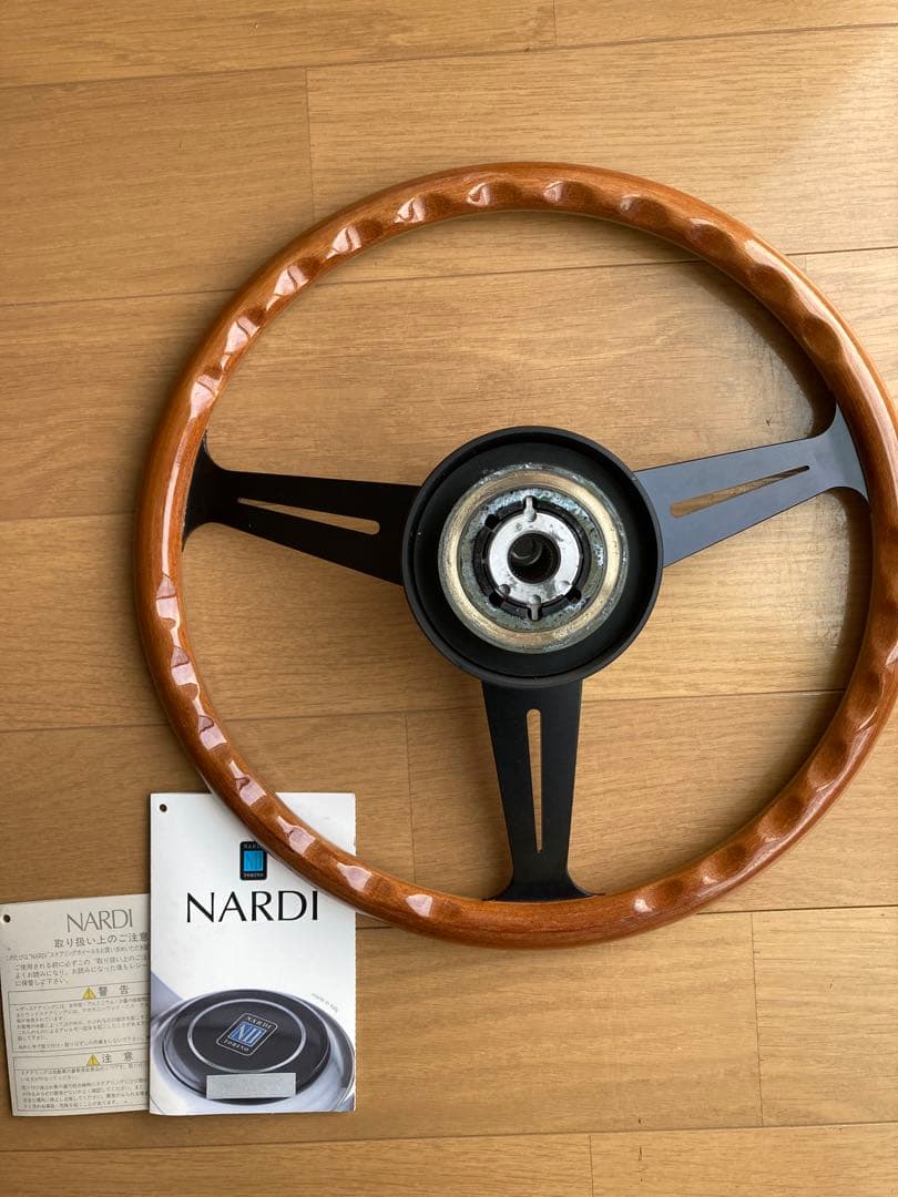NARDI CLASSIC 360mm アタッチメント付き