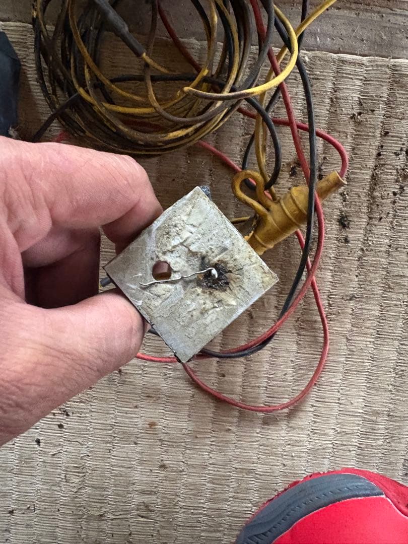 ラストアレスター　電子防錆装置　12V2チャンネル