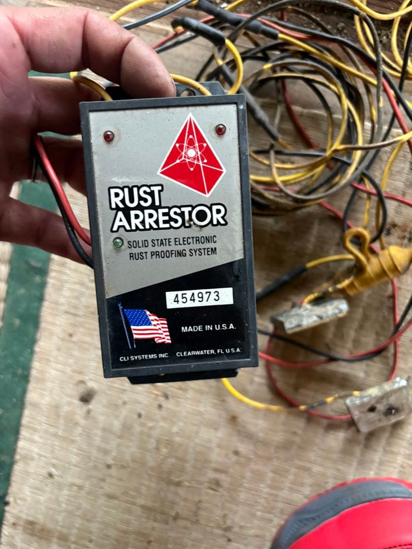 ラストアレスター　電子防錆装置　12V2チャンネル