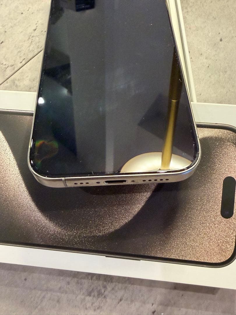 Apple iPhone 15pro 256GB バッテリー容量91%