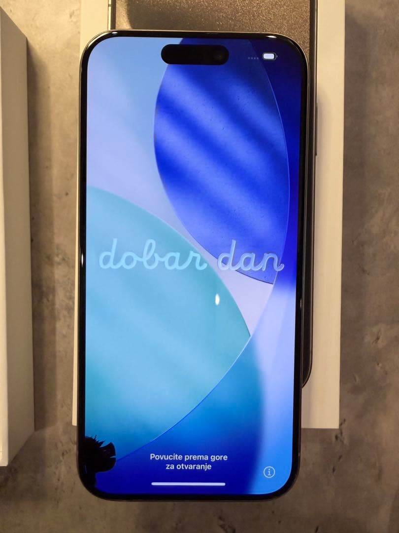 Apple iPhone 15pro 256GB バッテリー容量91%