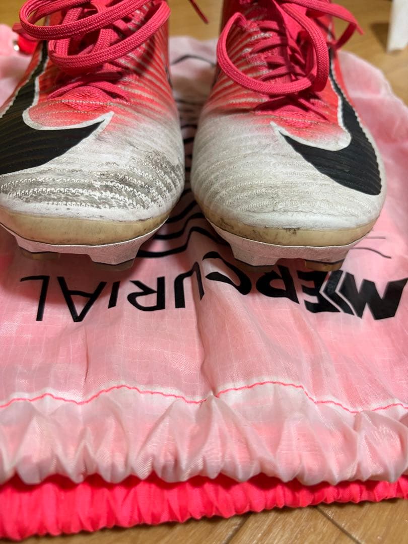 ナイキ マーキュリアル ベロチ