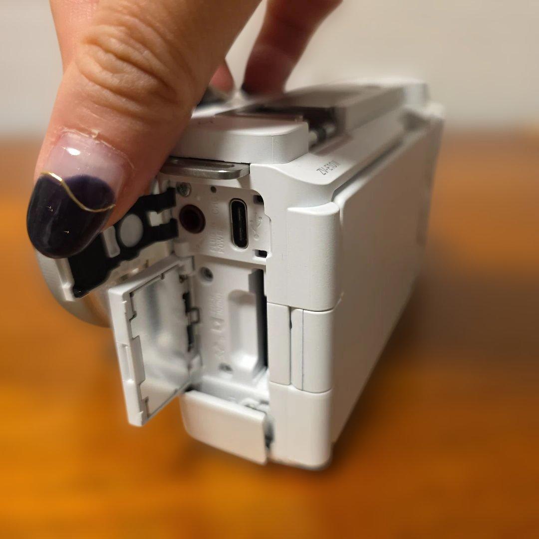 【ZV-E10 ⅱ】パワーズームレンズキット+ SDカード+楽天ビック5年保証