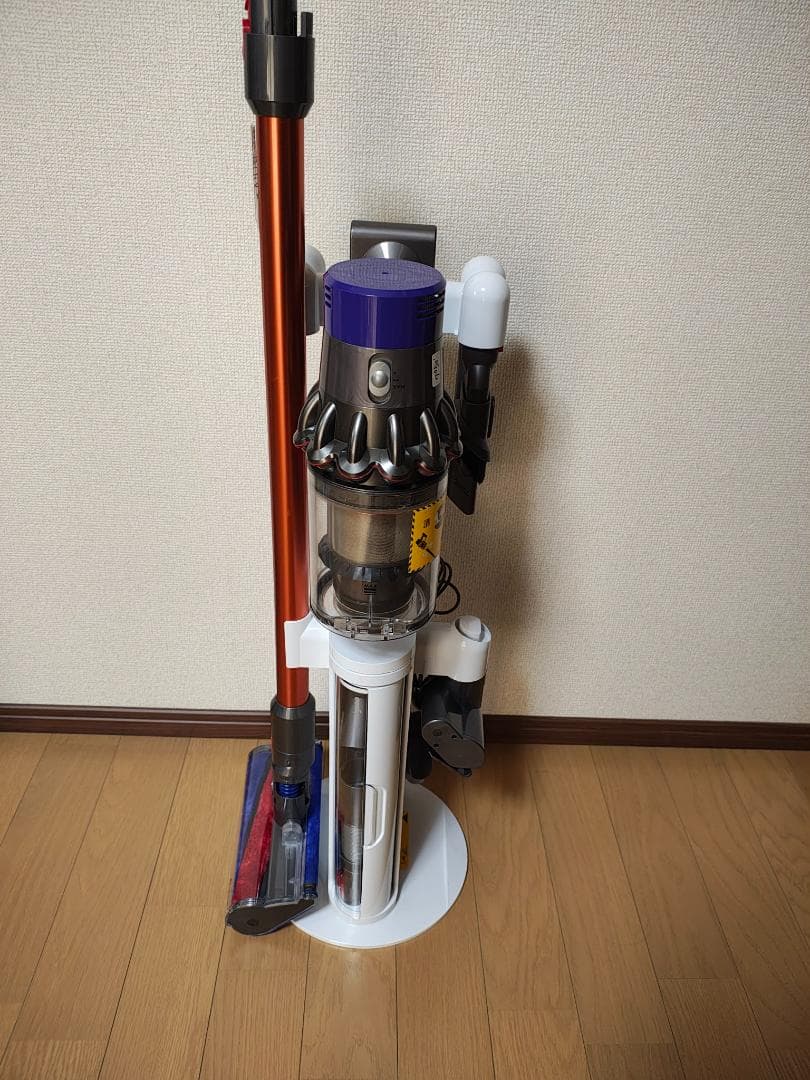 ダイソン★掃除機★V10★ＳV12★純正バッテリー新品と同等★スタンド付き
