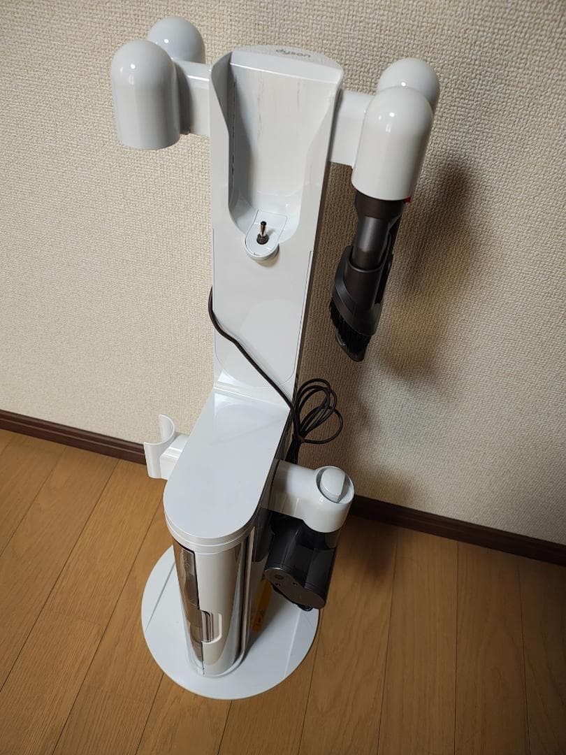 ダイソン★掃除機★V10★ＳV12★純正バッテリー新品と同等★スタンド付き