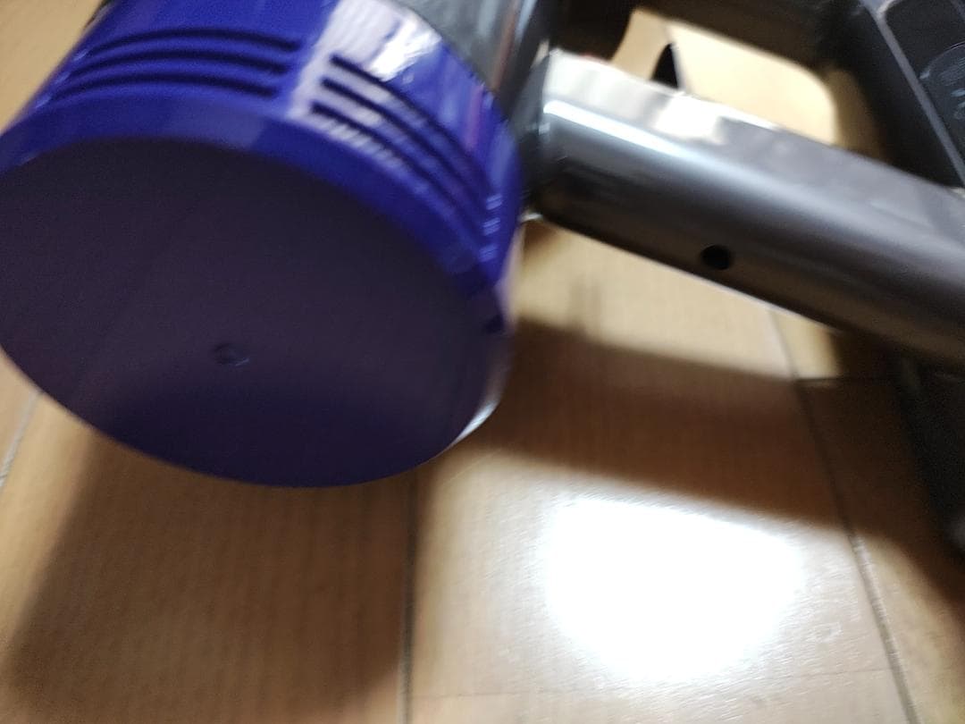 ダイソン★掃除機★V10★ＳV12★純正バッテリー新品と同等★スタンド付き