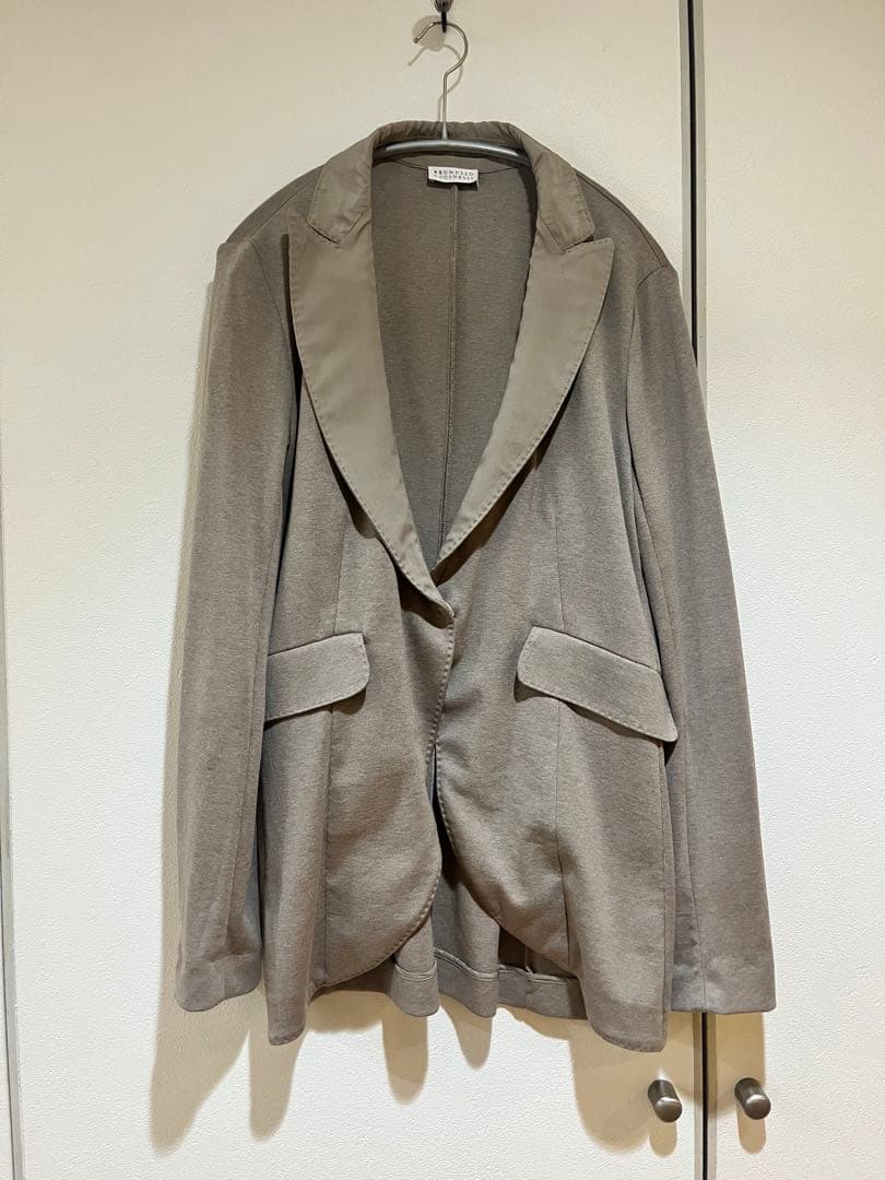 ブルネロクチネリBRUNELLO CUCINELLI テーラードジャケット