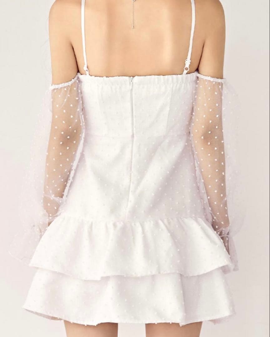 Jewels ホワイトオフショルダードレス