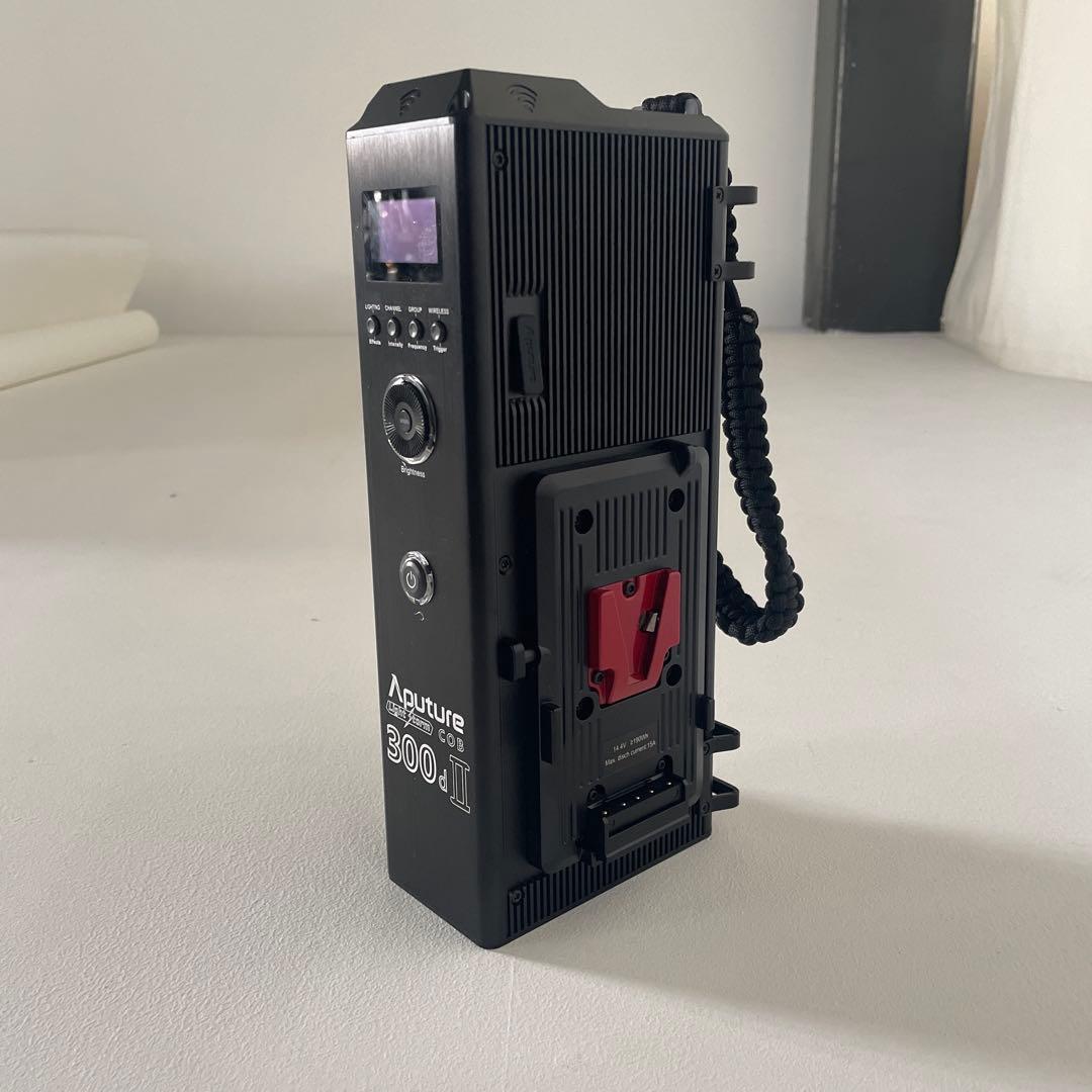 簡単セットで明るい照明！Aputure LS C300d II Kit A