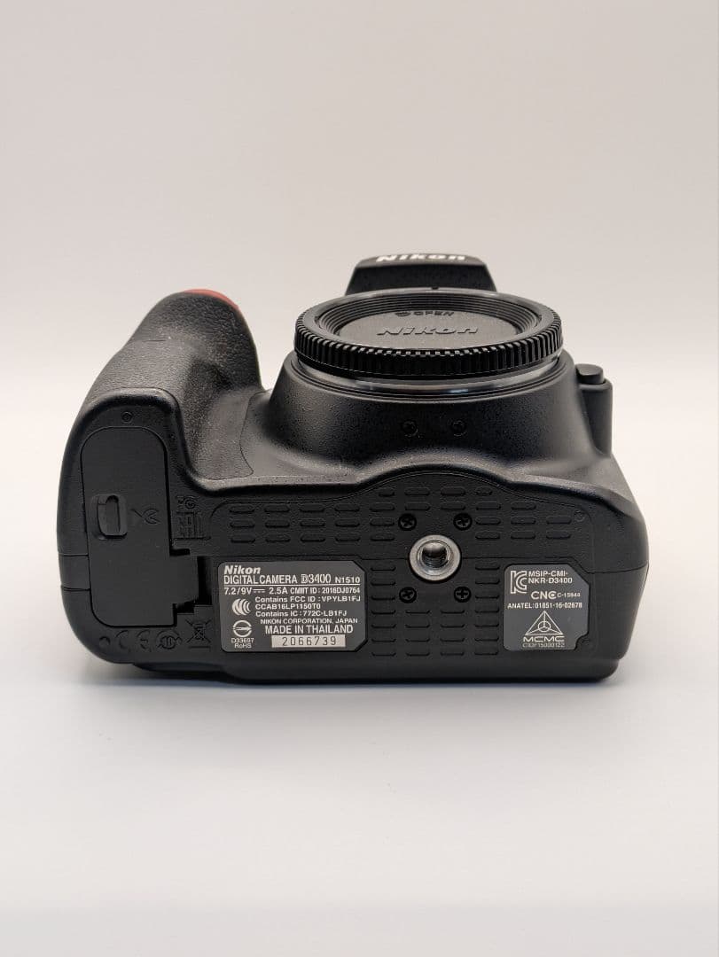 Nikon　D3400 ＋　レンズ　(18-70)