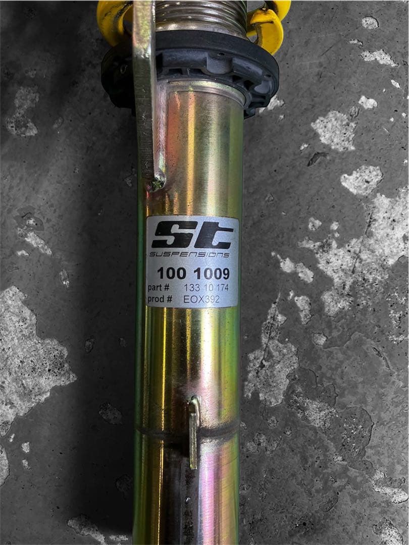 ST 車高調　ゴルフ7.5ヴァリアント 100 1009 フロント2本セット