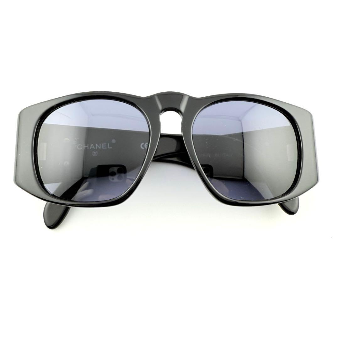 【良品】CHANEL　シャネル　マトラッセ ココマーク サングラス 　レディース