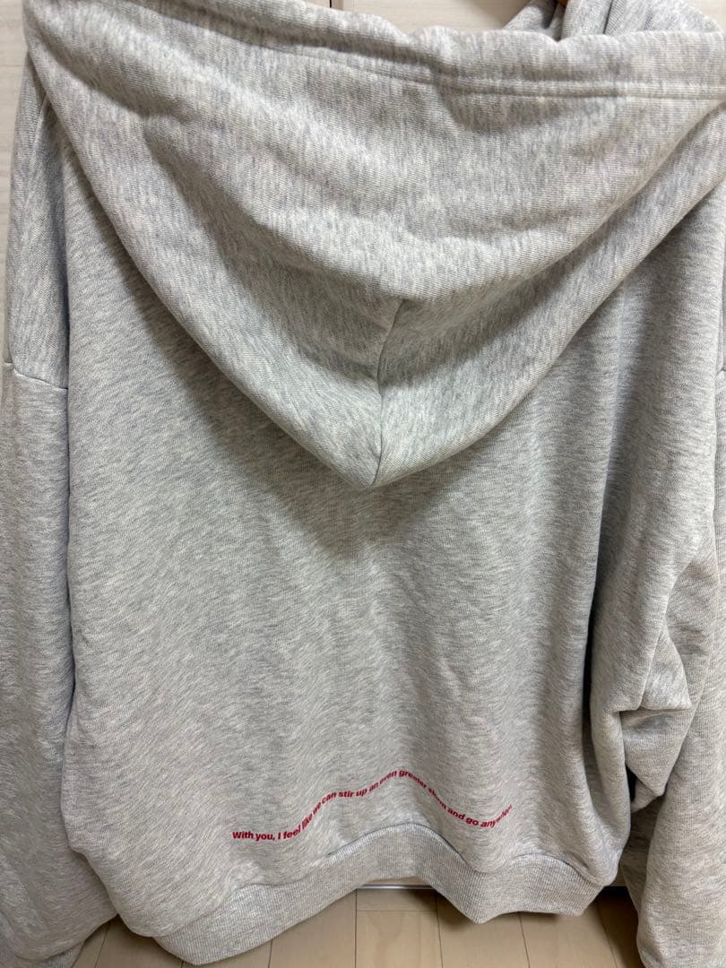 なにわ男子 1st DOME LIVE 'VoyAGE' LIVEパーカー