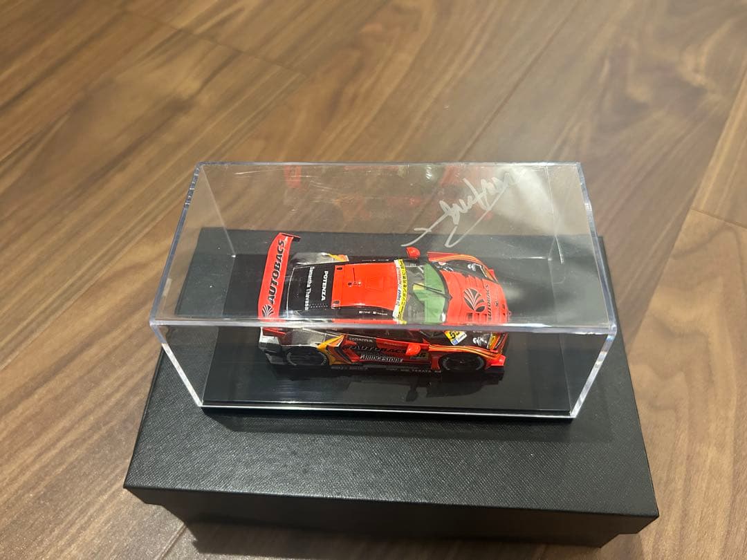 EBBRO SUPER GT 2013 ARTA 土屋圭一 直筆サイン