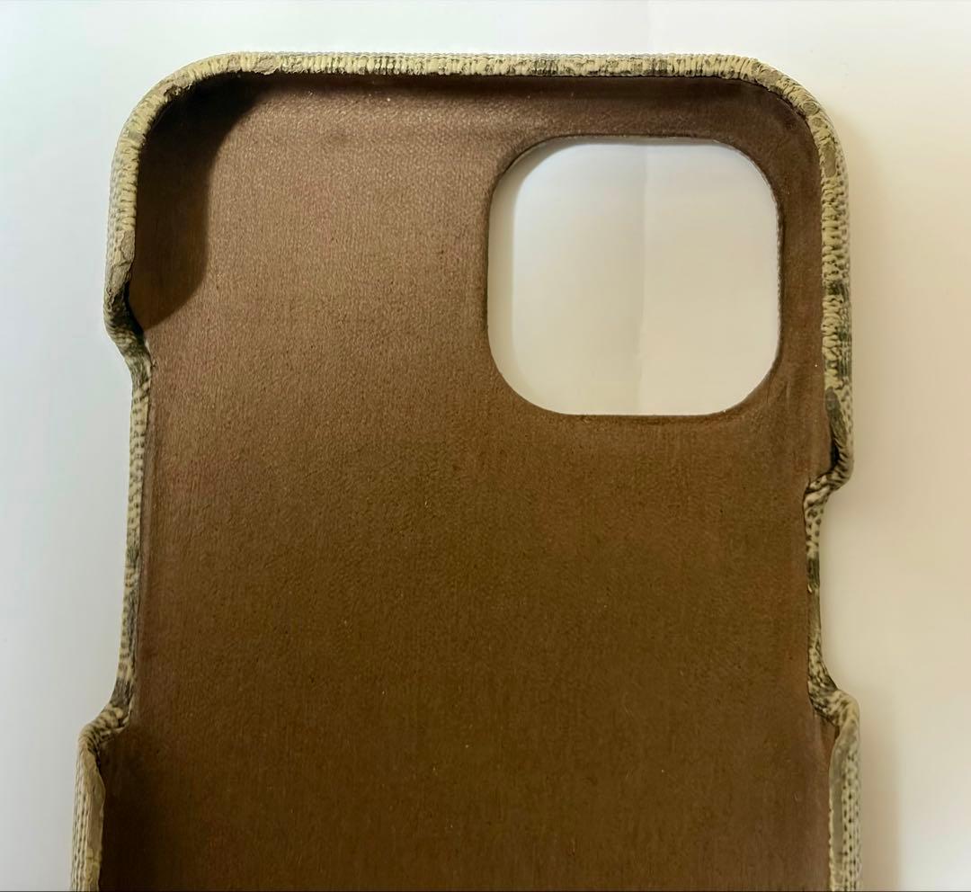 GUCCI iPhone15用ケース ベージュ