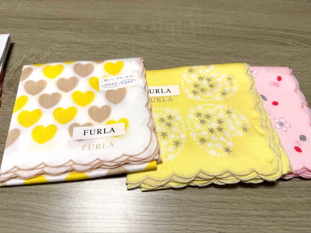 【新品、未使用】ブランド　ハンカチ１８点セット