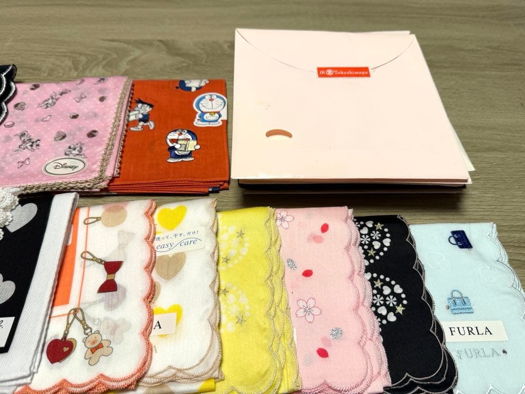 【新品、未使用】ブランド　ハンカチ１８点セット