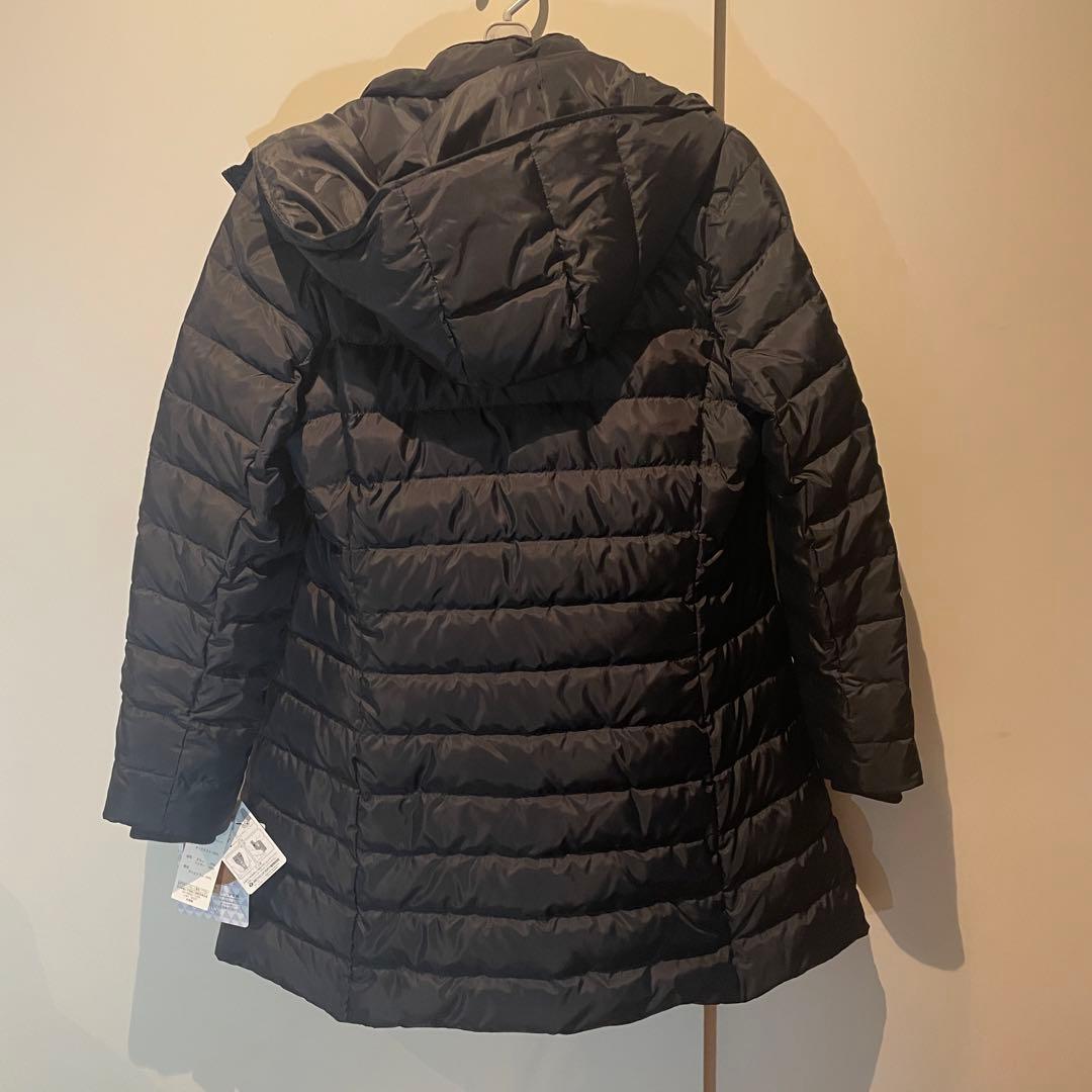 【新品未使用】ママコート☆ダウン　抱っこ☆ダッカー付き《赤ちゃん本舗》